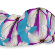 Load image into Gallery viewer, Scrunchie -Turquoise (Petunia)

