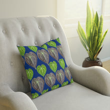 Load image into Gallery viewer, Cushion - Anthurium
